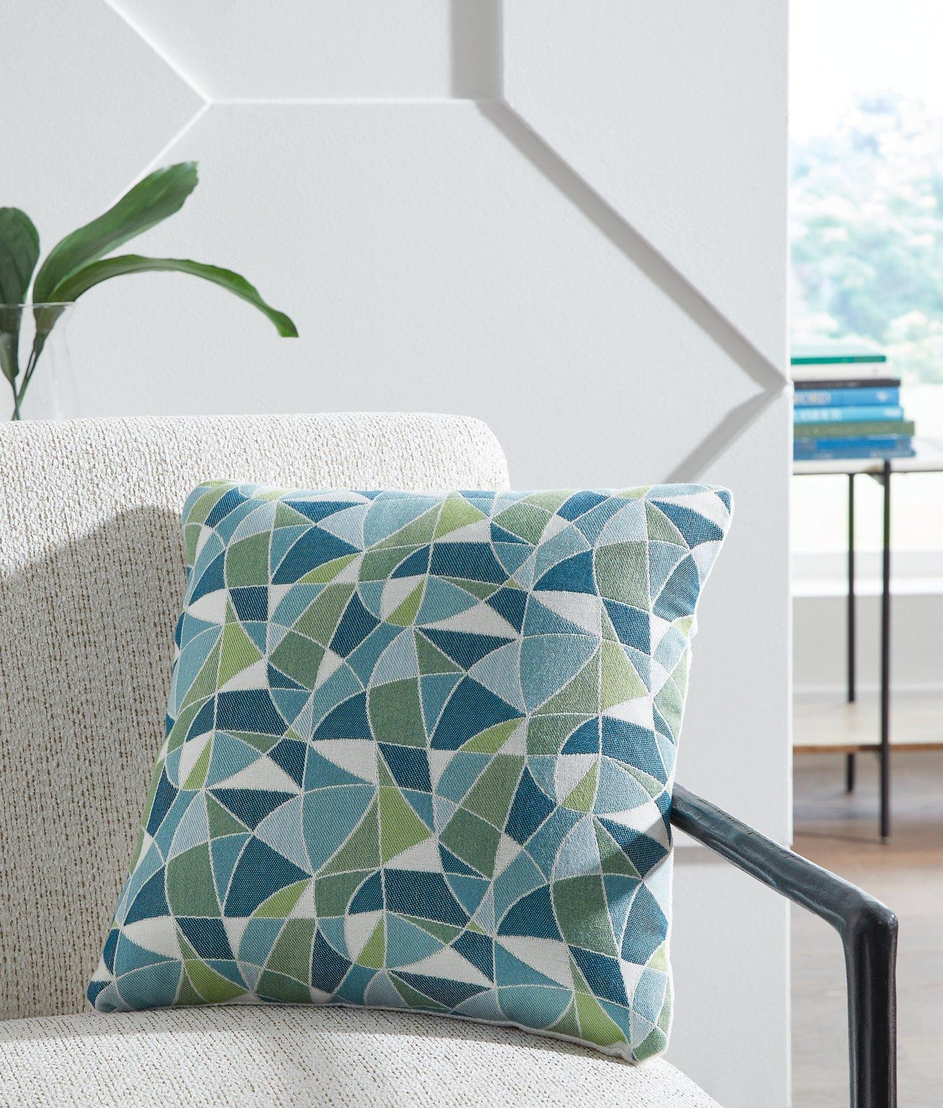 Green/Turquoise/White